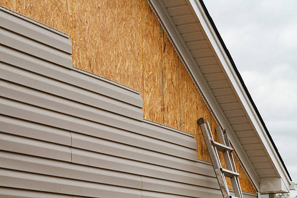24/7 Emergency Vinyl Siding experts in Enon, OH